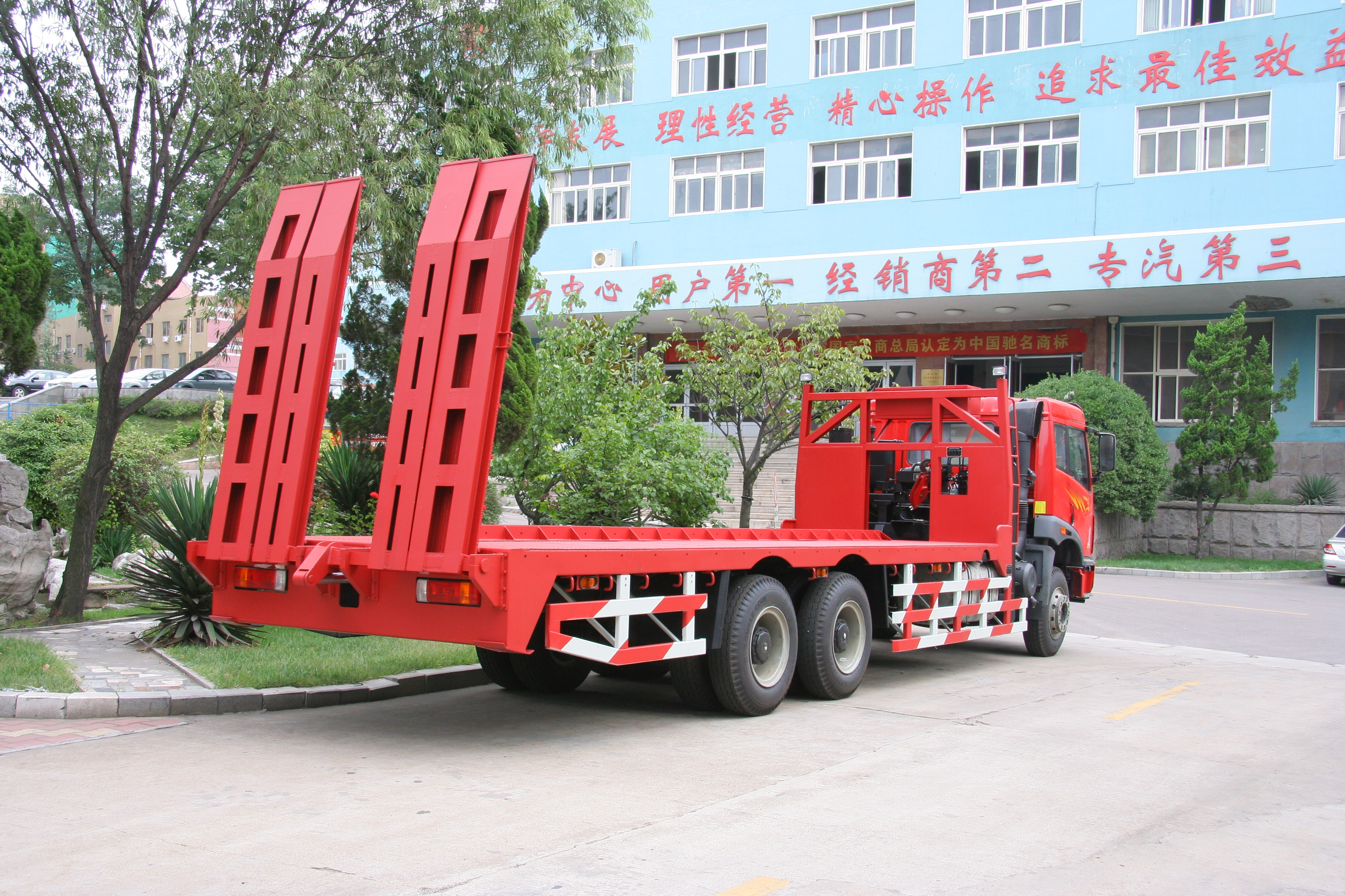 HOWO 4X2 Flatbed Recovery Wrecker Truck
