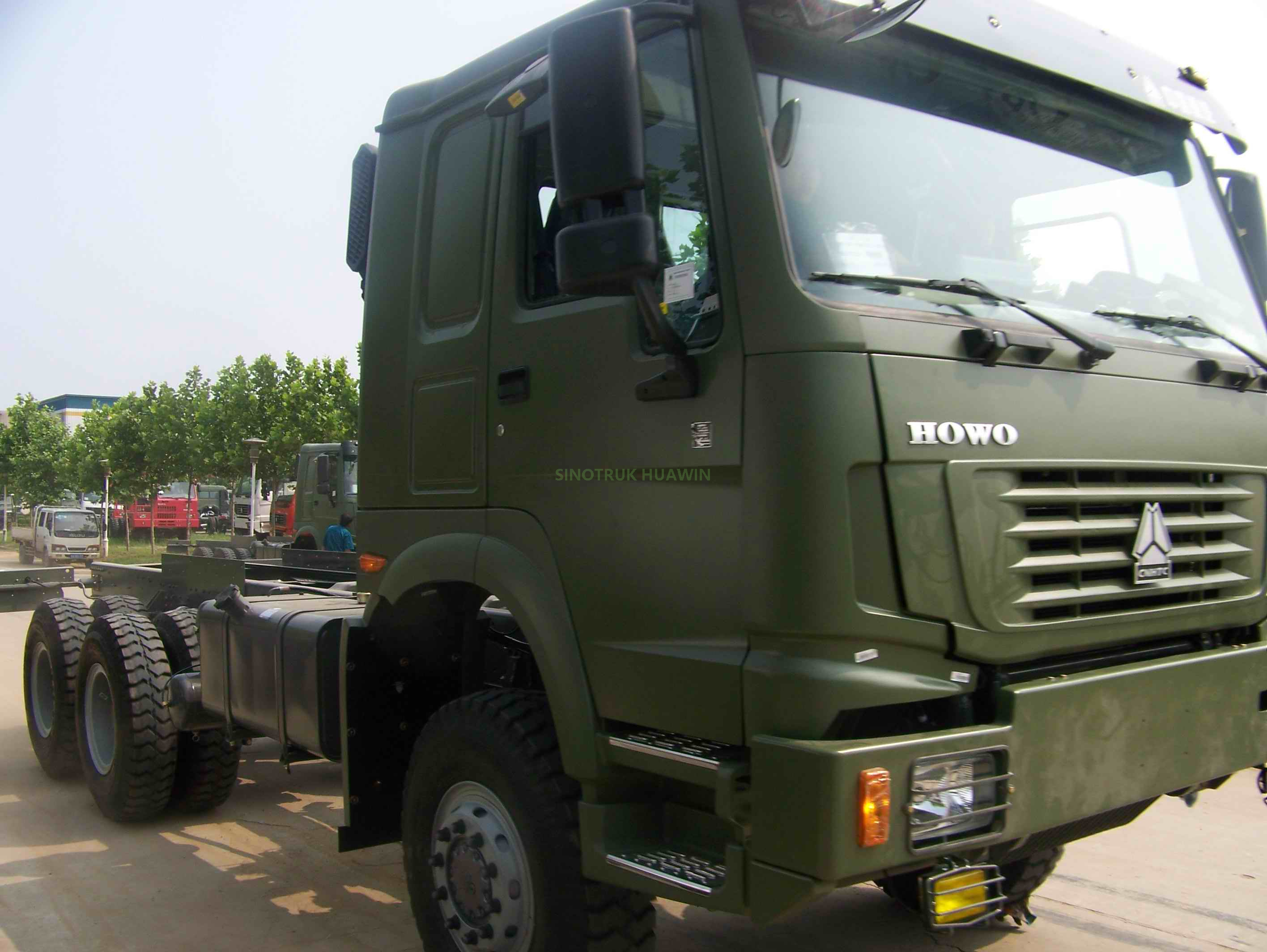 HOWO 6x6 All-wheel Drive Cargo Truck